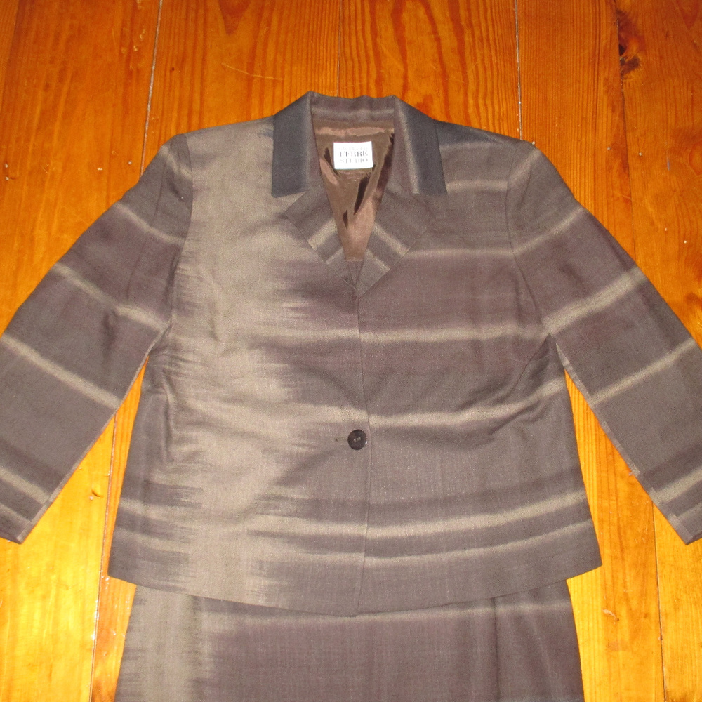 Vintage 1990s Gianfranco Ferre Linen Skirt Suit